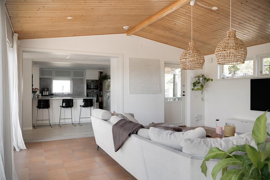 Rymlig och renoverad villa med närhet till natur!