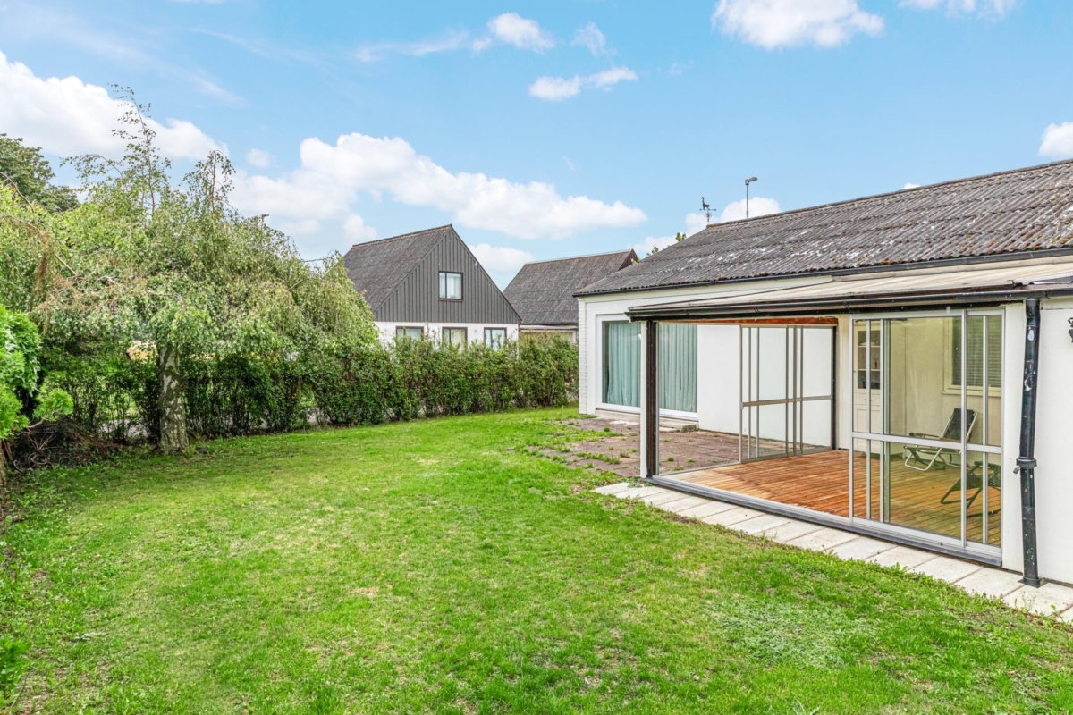 Totalrenoverad 60-tals villa på Helgedal! 