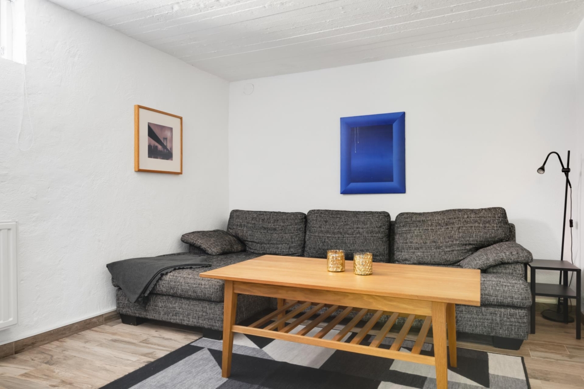 TROLLSLÄNDEVÄGEN 3A, ÅHUS 